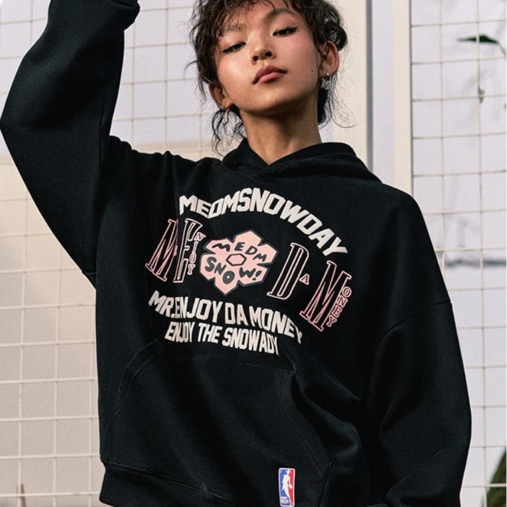 NWT Snowday x MEDM Basic Hoodie in Black  Size M Unisex